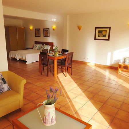 Vila Mos - Beach Resort Lagos Bagian luar foto