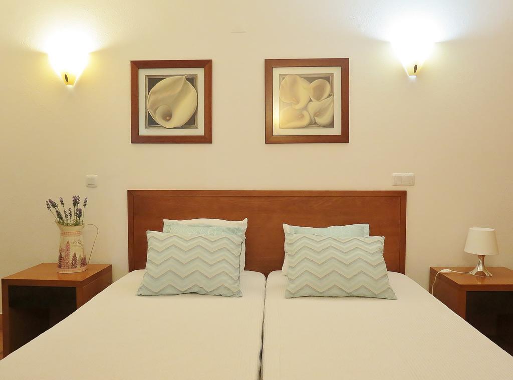 Vila Mos - Beach Resort Lagos Bagian luar foto