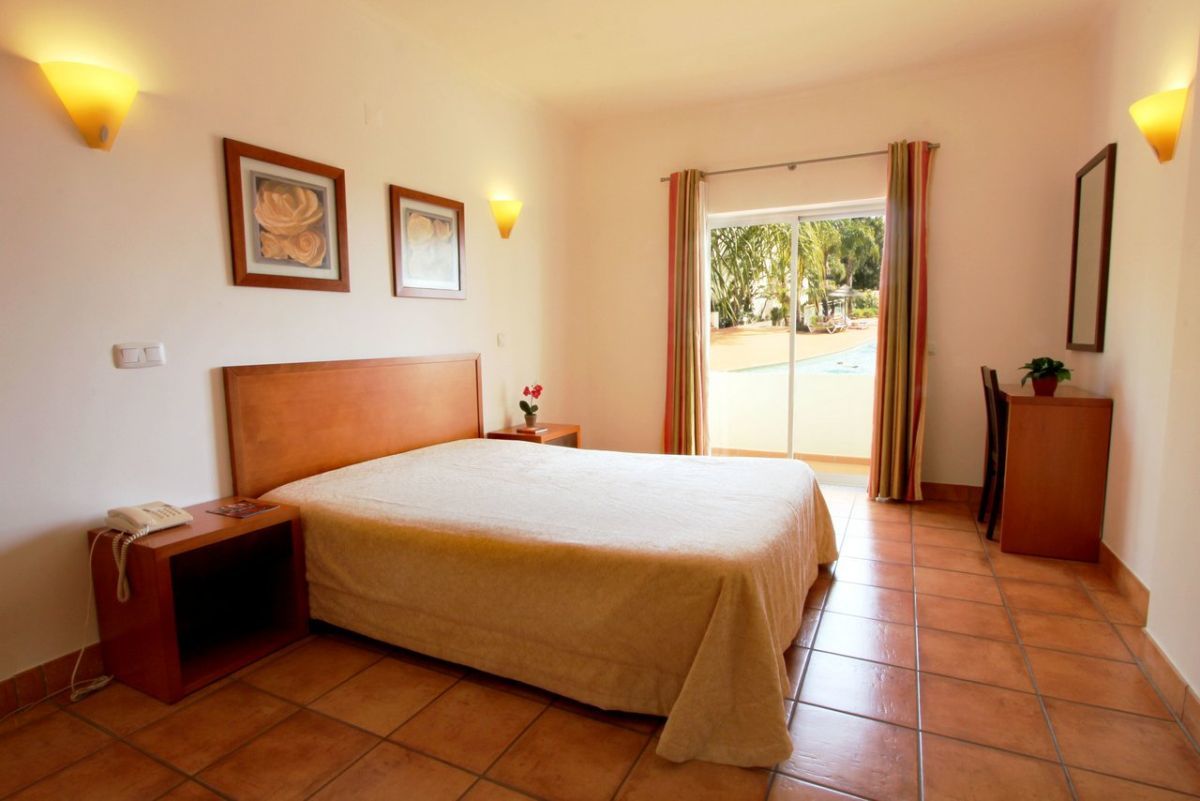 Vila Mos - Beach Resort Lagos Bagian luar foto