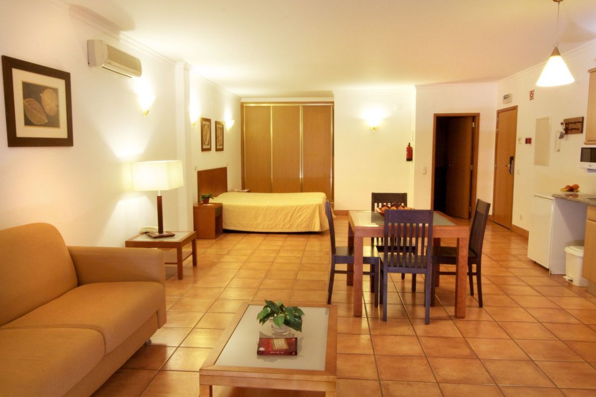 Vila Mos - Beach Resort Lagos Bagian luar foto